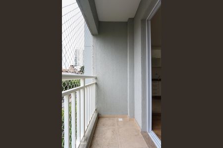 Varanda da sala de apartamento à venda com 2 quartos, 51m² em Vila Suzana, São Paulo