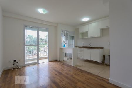 Sala de apartamento à venda com 2 quartos, 51m² em Vila Suzana, São Paulo