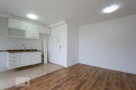 Sala de apartamento à venda com 2 quartos, 51m² em Vila Suzana, São Paulo