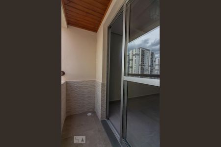 Varanda de apartamento para alugar com 3 quartos, 65m² em Continental, Osasco