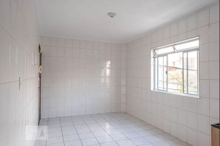 Cozinha de apartamento para alugar com 1 quarto, 77m² em Vila Califórnia, São Paulo