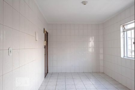 Cozinha de apartamento para alugar com 1 quarto, 77m² em Vila Califórnia, São Paulo