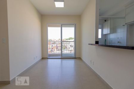 Sala de apartamento para alugar com 2 quartos, 50m² em Jaguaribe, Osasco