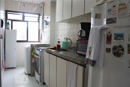 Apartamento para alugar com 75m², 2 quartos e 1 vagaCozinha