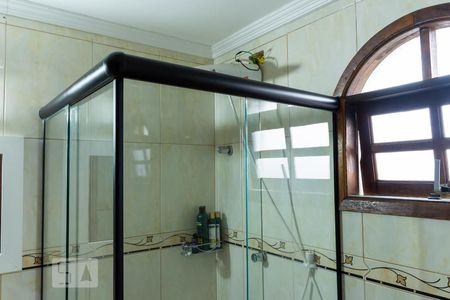 Casa para alugar com 162m², 3 quartos e 2 vagasDetalhe do Banheiro da Suite 2 e 3 - Box