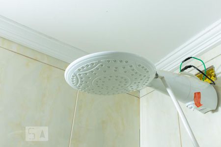 Casa para alugar com 162m², 3 quartos e 2 vagasDetalhe do Banheiro da Suite 2 e 3 - Chuveiro