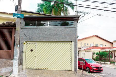 Casa para alugar com 162m², 3 quartos e 2 vagasFachada