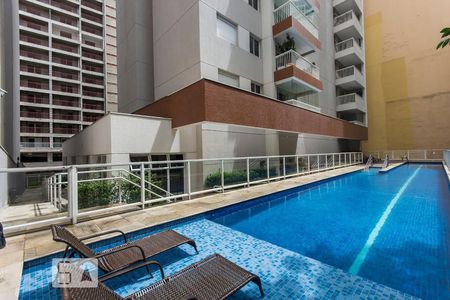 Studio à venda com 47m², 1 quarto e 1 vagaÁrea comum - Piscina