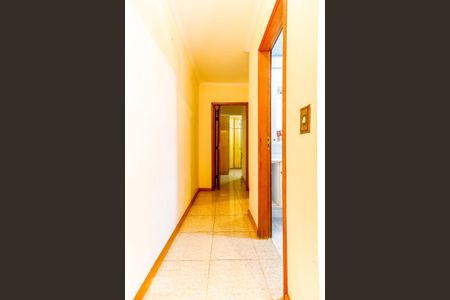 Corredor Quartos de apartamento à venda com 2 quartos, 80m² em Vila Constança, São Paulo