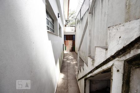 Casa à venda com 250m², 3 quartos e 2 vagas Casa à venda com 250m², 3 quartos e 2 vagasQuintal