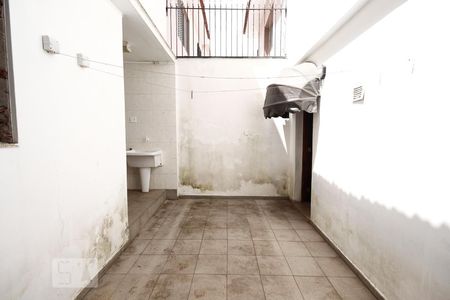 Casa à venda com 250m², 3 quartos e 2 vagas Casa à venda com 250m², 3 quartos e 2 vagasQuintal