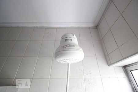 Casa à venda com 250m², 3 quartos e 2 vagas Casa à venda com 250m², 3 quartos e 2 vagasBanheiro 2