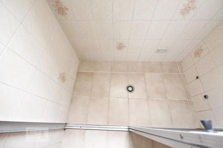 Casa à venda com 250m², 3 quartos e 2 vagas Casa à venda com 250m², 3 quartos e 2 vagasBanheiro