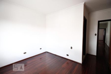 Casa à venda com 250m², 3 quartos e 2 vagas Casa à venda com 250m², 3 quartos e 2 vagasQuarto 3