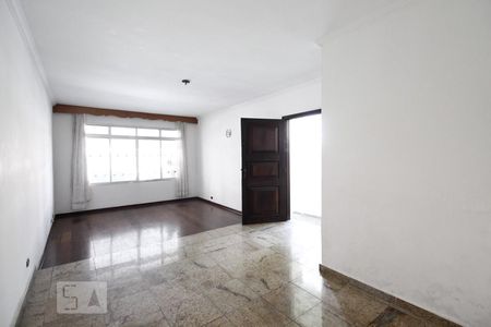 Sala de casa para alugar com 3 quartos, 250m² em Parque Jabaquara, São Paulo