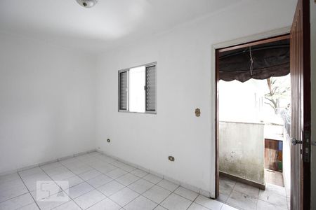 Casa à venda com 250m², 3 quartos e 2 vagas Casa à venda com 250m², 3 quartos e 2 vagasEdícula - Quarto