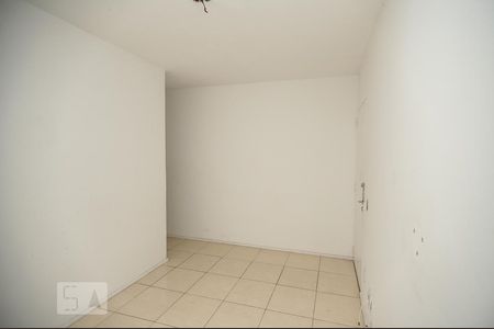 Sala de apartamento para alugar com 2 quartos, 74m² em Piedade, Rio de Janeiro