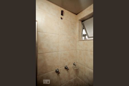 Apartamento para alugar com 74m², 2 quartos e 1 vagaBanheiro