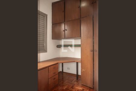 Apartamento para alugar com 72m², 2 quartos e 2 vagasQuarto de Serviço