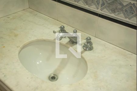 Apartamento para alugar com 72m², 2 quartos e 2 vagasBanheiro