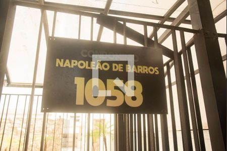 Apartamento para alugar com 72m², 2 quartos e 2 vagasFrente