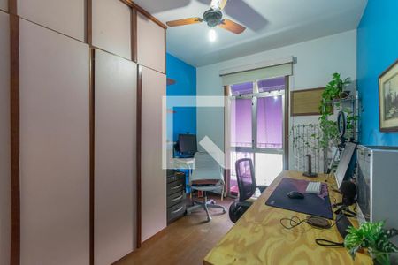 Apartamento à venda com 74m², 2 quartos e 1 vagaQuarto