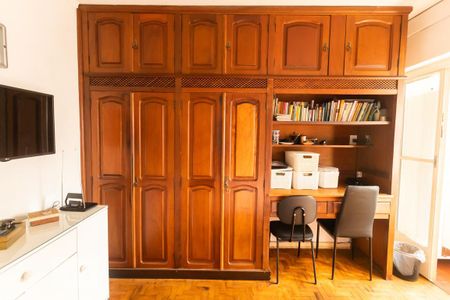 Apartamento à venda com 157m², 3 quartos e sem vagaQuarto 1