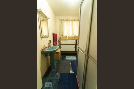 Apartamento à venda com 157m², 3 quartos e sem vagaBanheiro