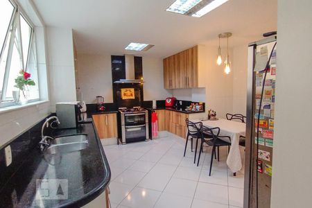 Apartamento à venda com 365m², 4 quartos e 1 vagaCozinha