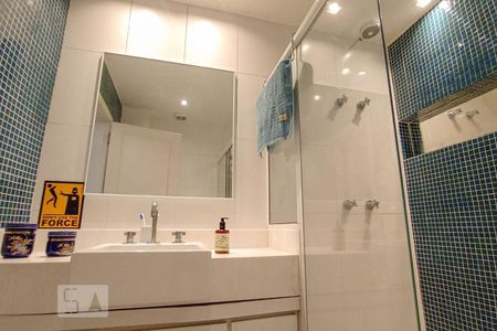 Apartamento à venda com 365m², 4 quartos e 1 vagaBanheiro da Suíte