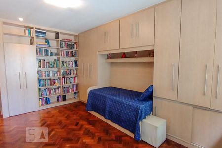 Apartamento à venda com 365m², 4 quartos e 1 vagaQuarto 1