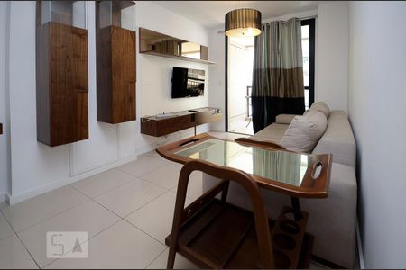 Sala de apartamento para alugar com 3 quartos, 89m² em Vital Brasil, Niterói