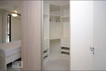 Apartamento para alugar com 89m², 3 quartos e 1 vaga Apartamento para alugar com 89m², 3 quartos e 1 vagaSuíte