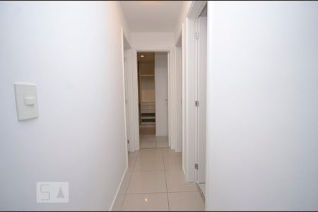 Apartamento para alugar com 89m², 3 quartos e 1 vaga Apartamento para alugar com 89m², 3 quartos e 1 vagaCorredor