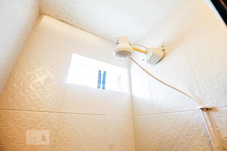 Casa à venda com 127m², 4 quartos e 2 vagasBanheiro