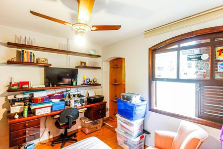 Casa à venda com 127m², 4 quartos e 2 vagasQuarto 2