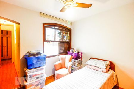 Casa à venda com 127m², 4 quartos e 2 vagasQuarto 2