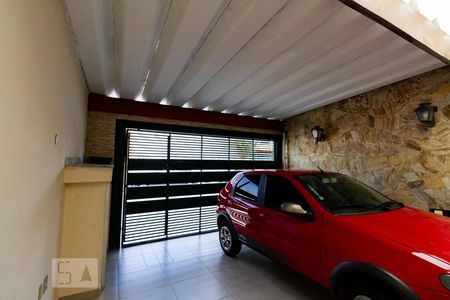 Casa à venda com 127m², 4 quartos e 2 vagasGaragem