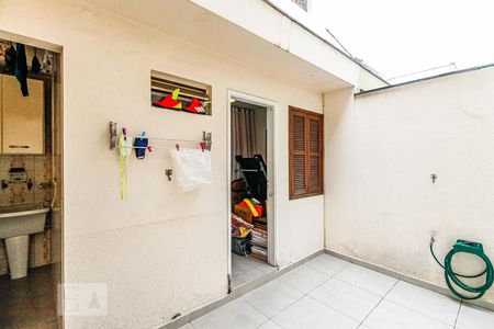 Casa à venda com 127m², 4 quartos e 2 vagasQuintal