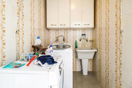 Casa à venda com 127m², 4 quartos e 2 vagasÁrea de Serviço