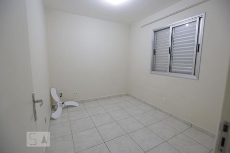 Quarto 2 de apartamento à venda com 2 quartos, 50m² em Vila Roque, São Paulo