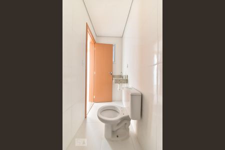 Banheiro Social de apartamento para alugar com 2 quartos, 56m² em Vila Euro, São Bernardo do Campo