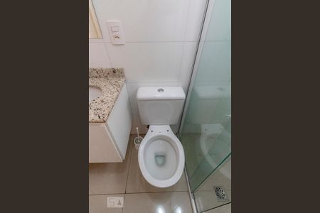 Apartamento para alugar com 74m², 3 quartos e 1 vagaBanheiro 