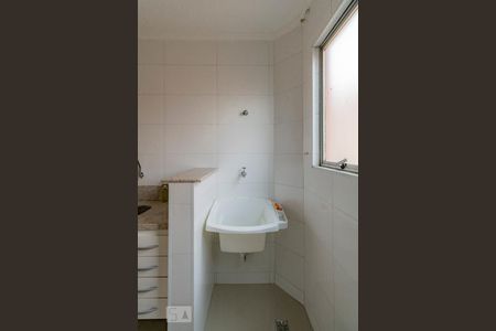 Apartamento para alugar com 74m², 3 quartos e 1 vagaÁrea de Serviço