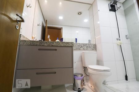 Apartamento para alugar com 59m², 1 quarto e 1 vaga Apartamento para alugar com 59m², 1 quarto e 1 vagaBanheiro da Suíte