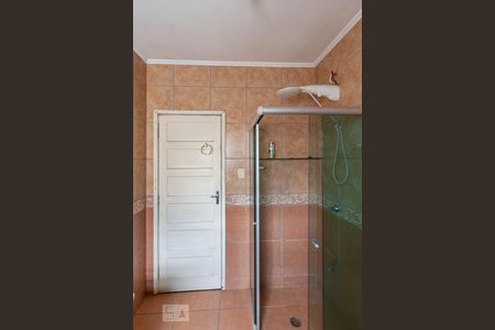 Casa à venda com 170m², 2 quartos e 2 vagasBanheiro