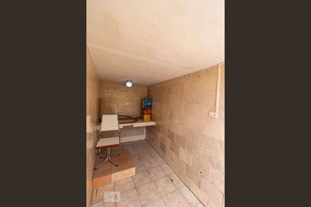 Casa à venda com 170m², 2 quartos e 2 vagasÁrea de Serviço