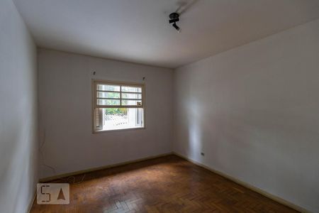 Casa à venda com 170m², 2 quartos e 2 vagasQuarto 2