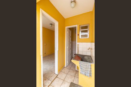 Casa à venda com 170m², 2 quartos e 2 vagasÁrea de Serviço