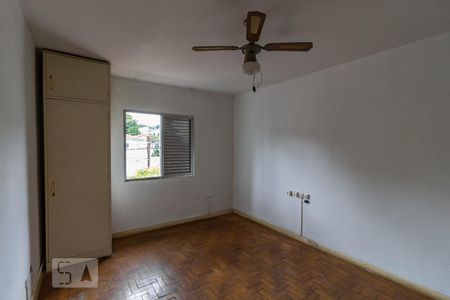 Casa à venda com 170m², 2 quartos e 2 vagasQuarto 1